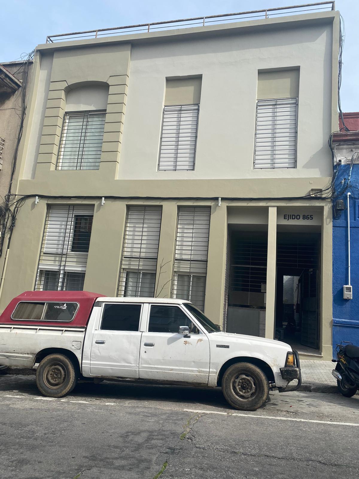 Edificio Ejido – Pintura de fachada principal, palieres interiores y medianeras. Calle Ejido, Montevideo.